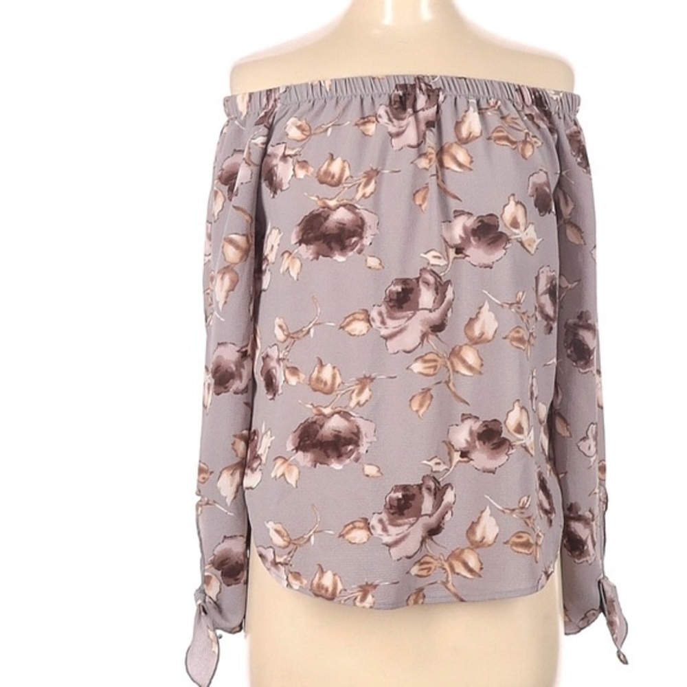 One Clothing off shoulder mocha floral top size small